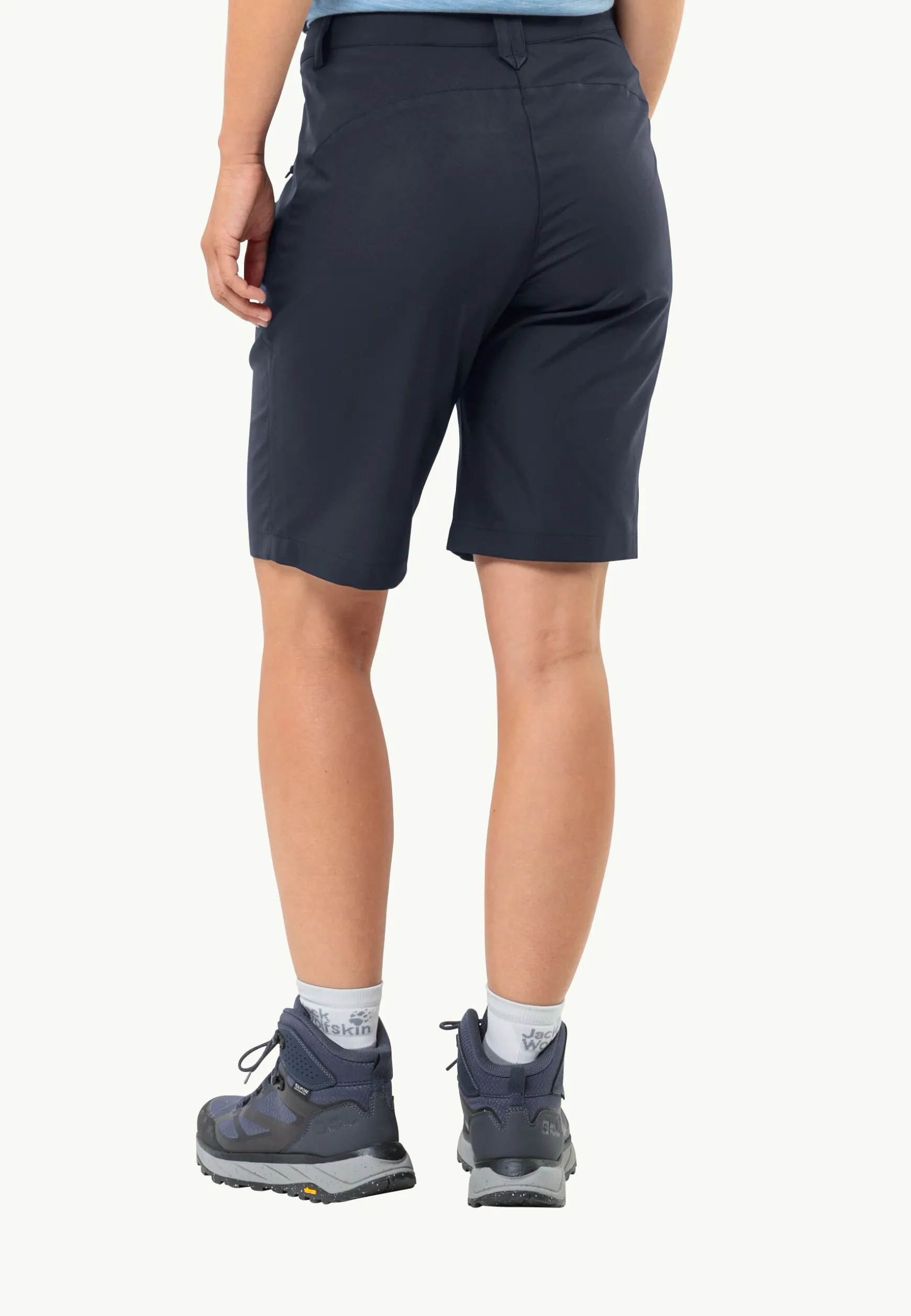 Active Track Shorts W