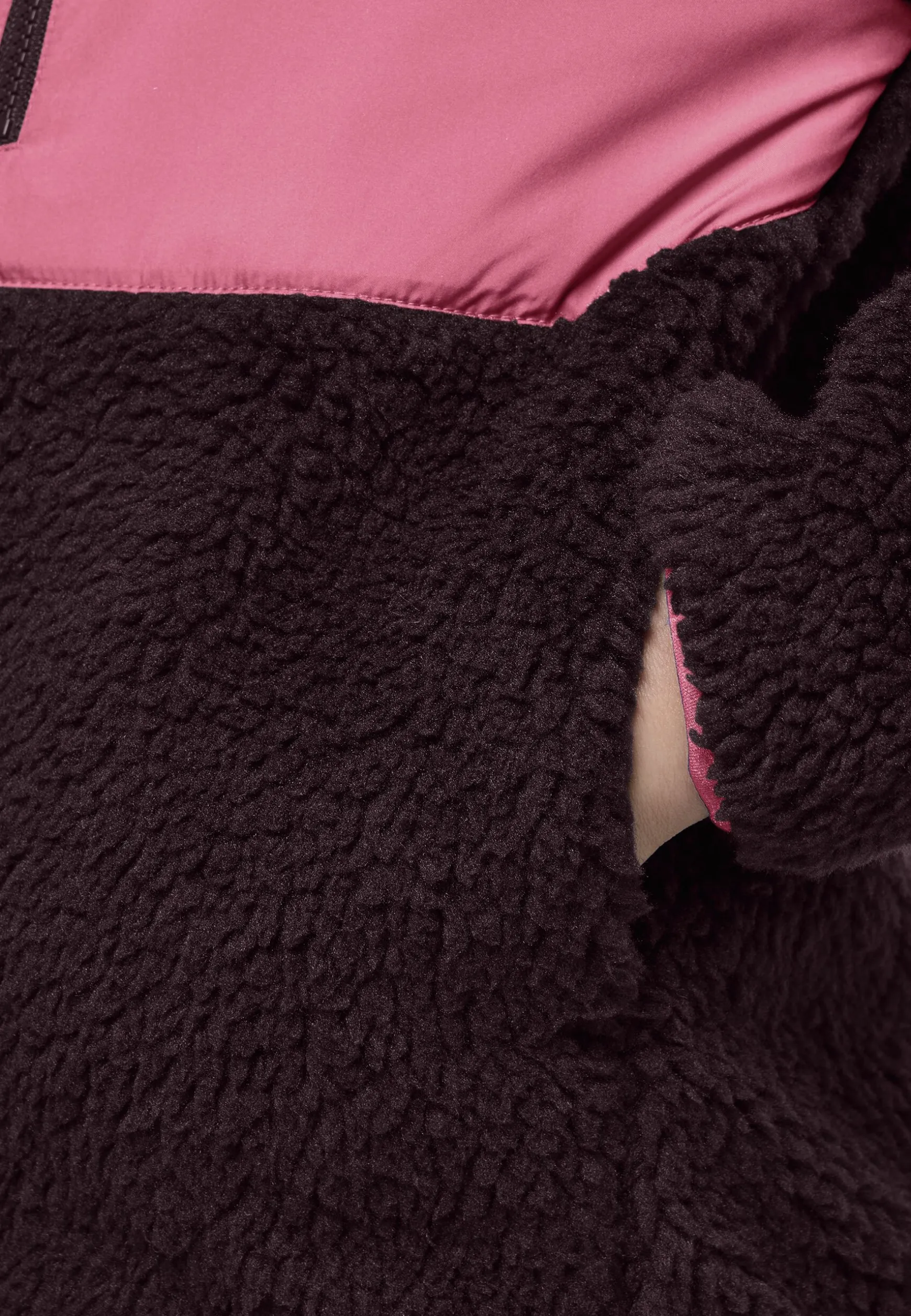 Ice Curl Hood Jacket K